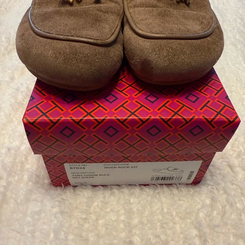 Tory Burch Suede Charm Mule sz 8 - Picture 2 of 5